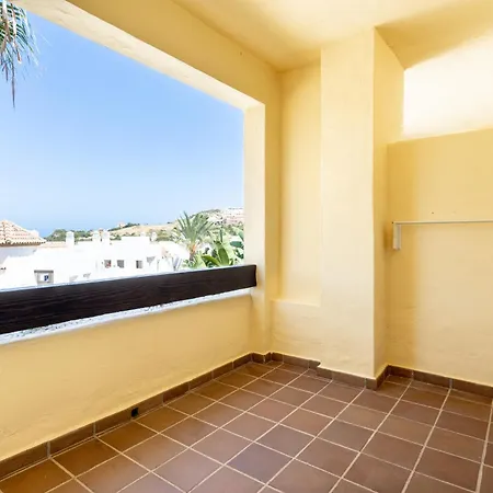 Duquesa Village Apartment Manilva